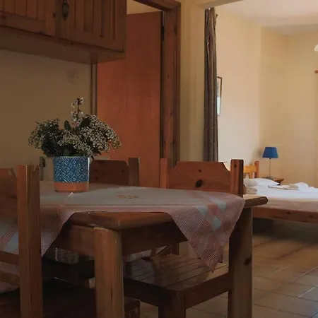 Seaview Selfcatering Helen No 1 *